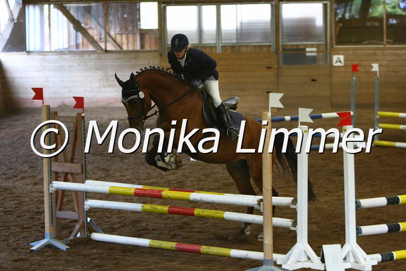 007L8804_Eignung Springen A.JPG